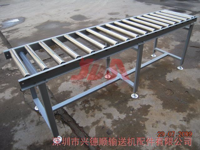 無動(dòng)力滾筒輸送機(jī)