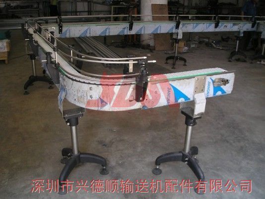 83齒形轉(zhuǎn)彎鏈板輸送機